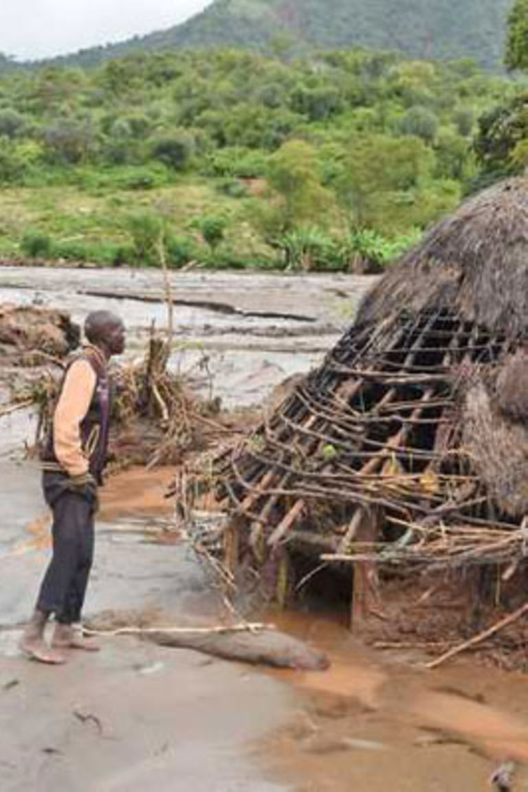 Maporomoko Ya Tope Yaua 39 Kenya - Mwananchi