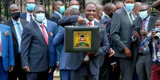 Ukur Yatani