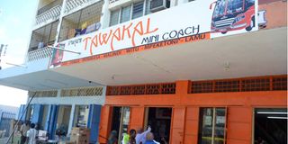 Tawakal bus station