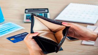 Empty wallet