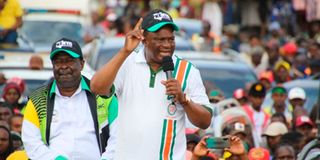 ational Assembly Speaker Justin Muturi (right) and ANC boss Musalia Mudavadi