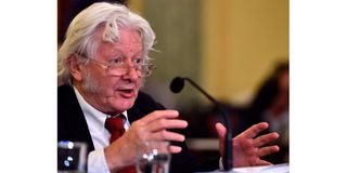 Andrew Jennings, investigative reporter,