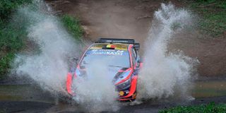 Thiery Neuville navigated by Martin Wydaghae