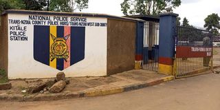 Police in Trans Nzoia arrested a police reservist and school teacher over theft of a vehicle in Mumias