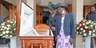 Francis Wangusi’s widows Agnes Sitati Wamukota and Elizabeth Wamukota