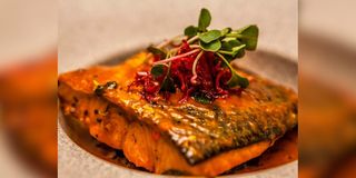 Salmon moile curry