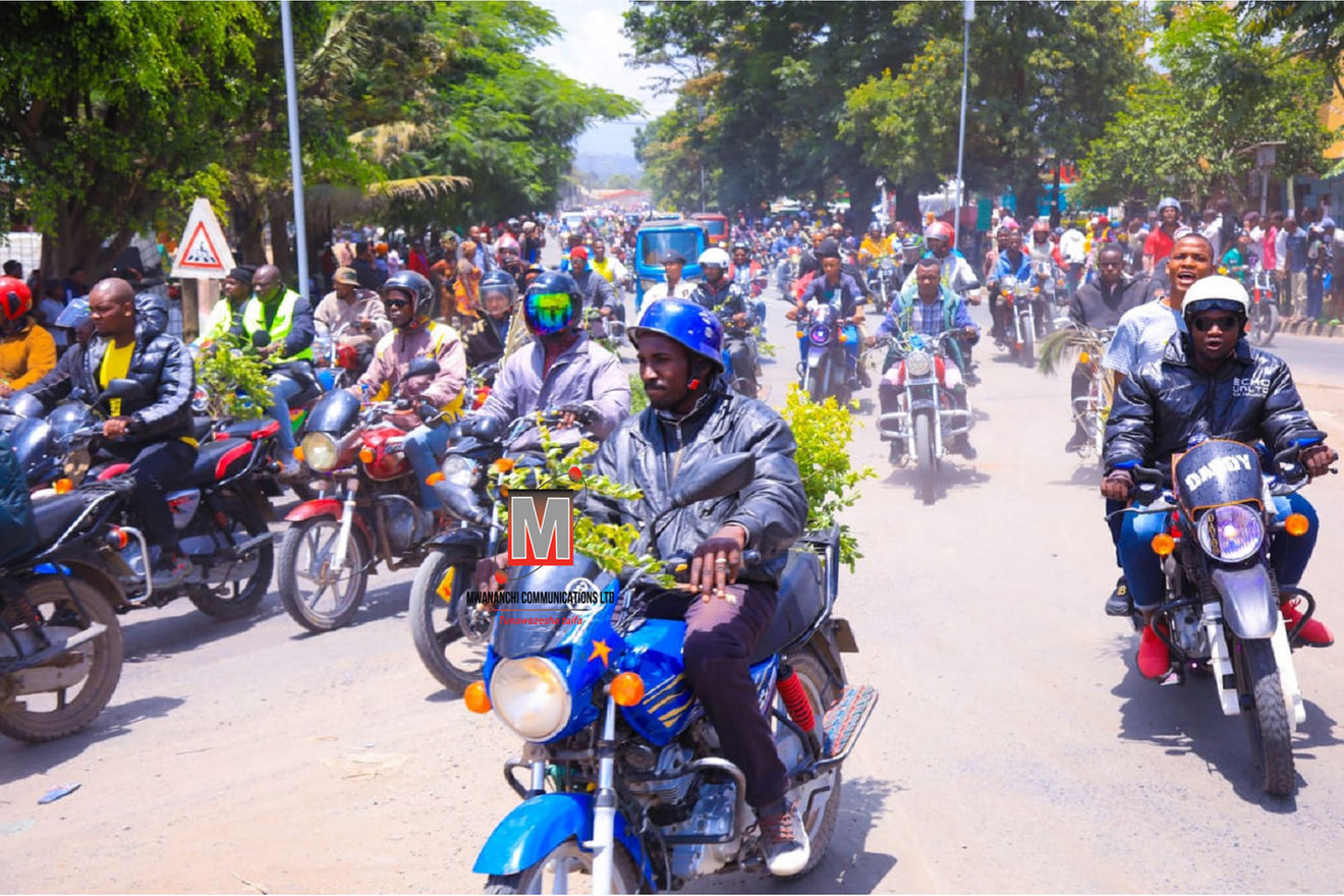 Simanzi Ilivyotawala Wakati Mwili Wa Lowassa Ukipelekwa Monduli | Mwananchi