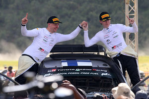 Kalle Rovanpera celebrates with his navigator Jonne Haltunnen