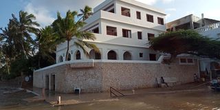 2-SHELLA ISLAND
