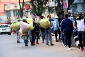 Street hawkers 