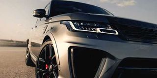 Range Rover.
