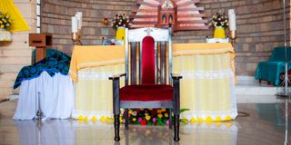 Pope's chair