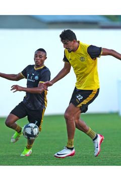 AZAM 04